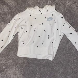 Nike pull-over sweatshirt